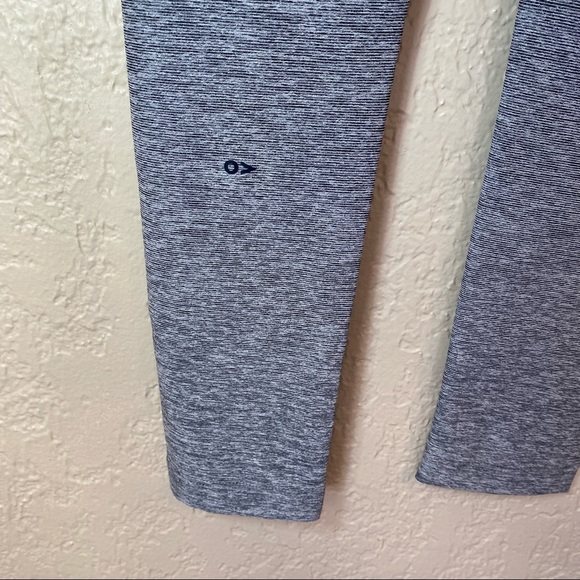 Outdoor Voices 7/8 Warm Up Leggings Size XS Gray Spacedye - Picture 7 of 9